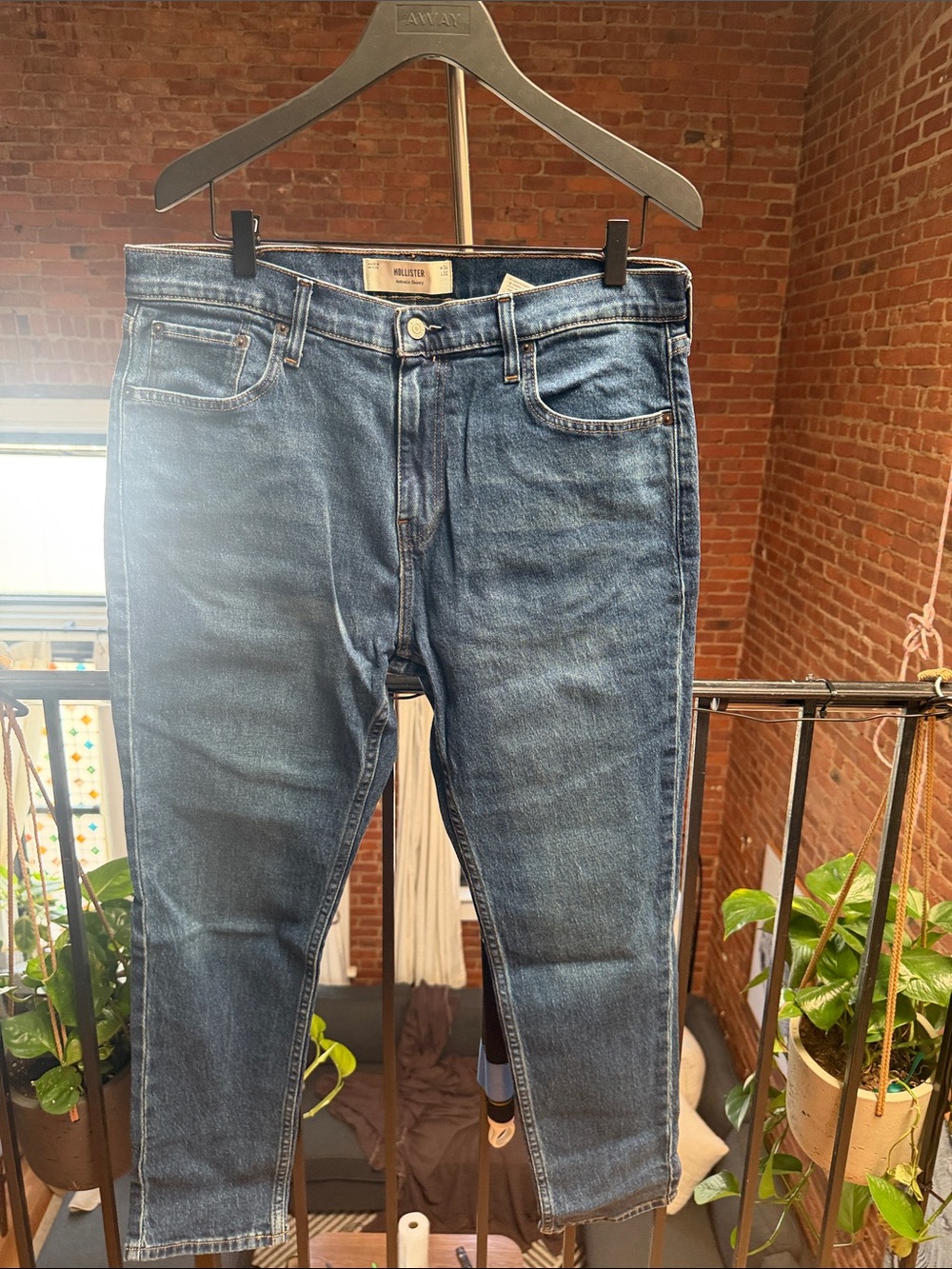 Hollister Men's Medium Blue Slim Straight Jeans